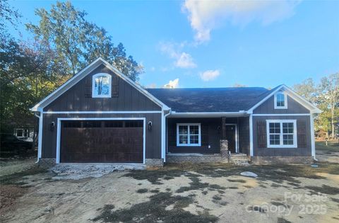 4245 Wesley Drive Midland NC 28107