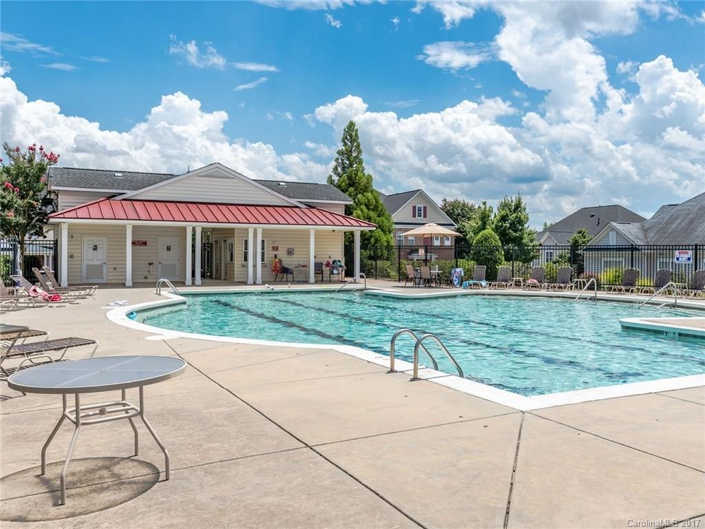 Riviera - Residential