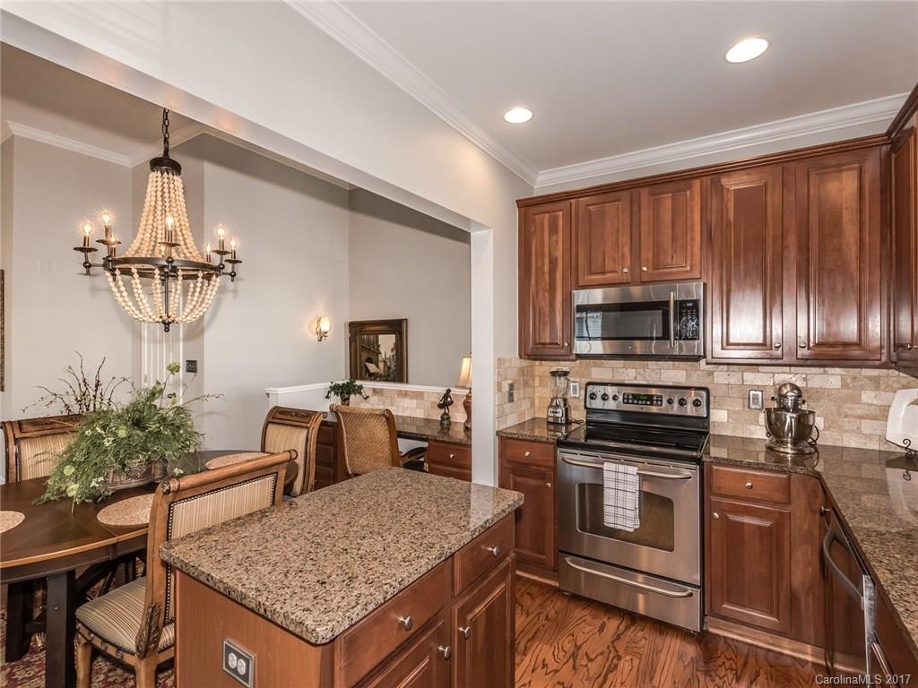 Riviera - Residential