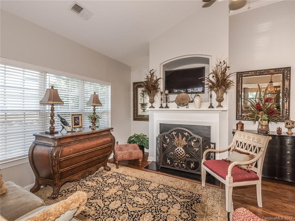 Riviera - Residential