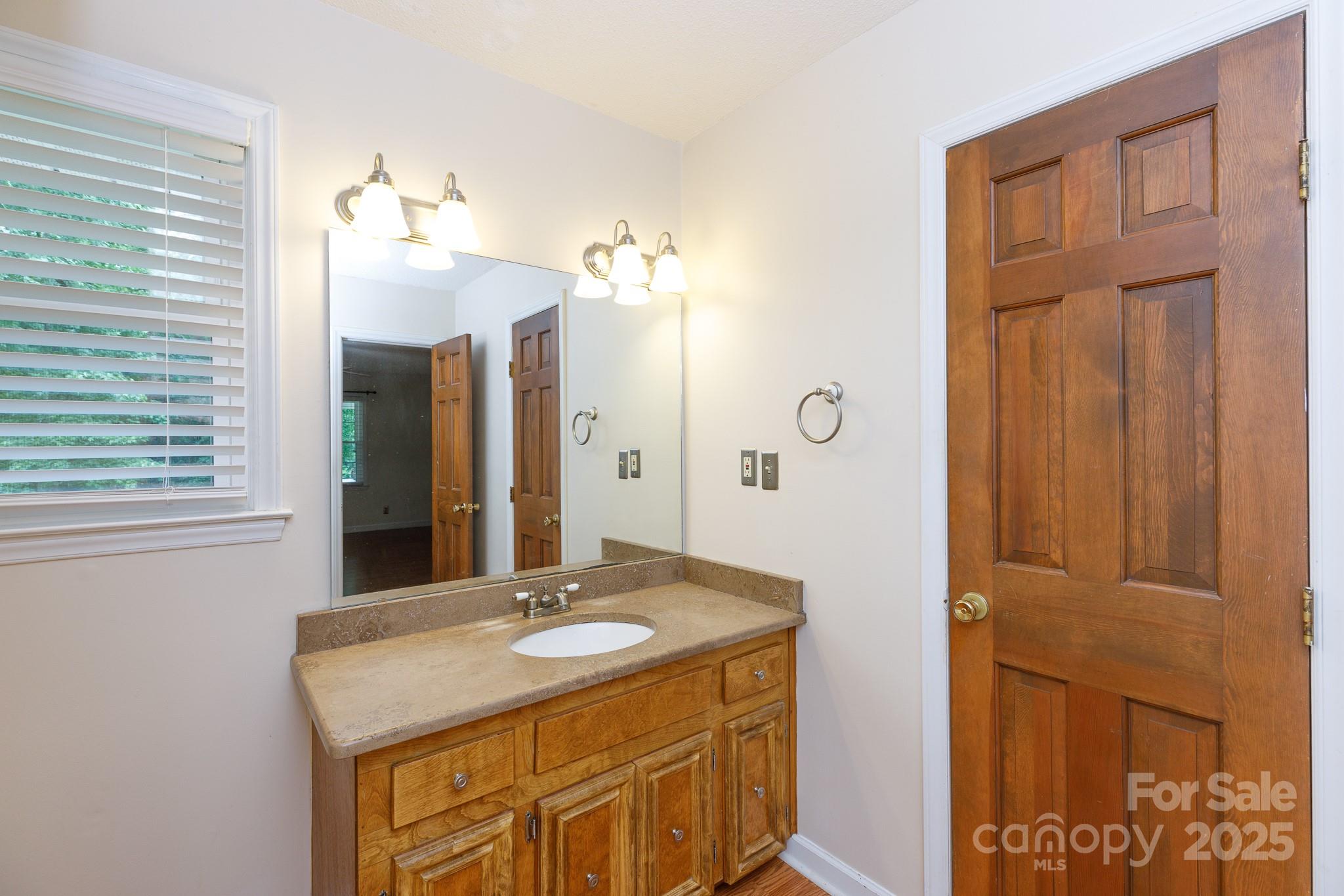 Camelot Woods - Residential