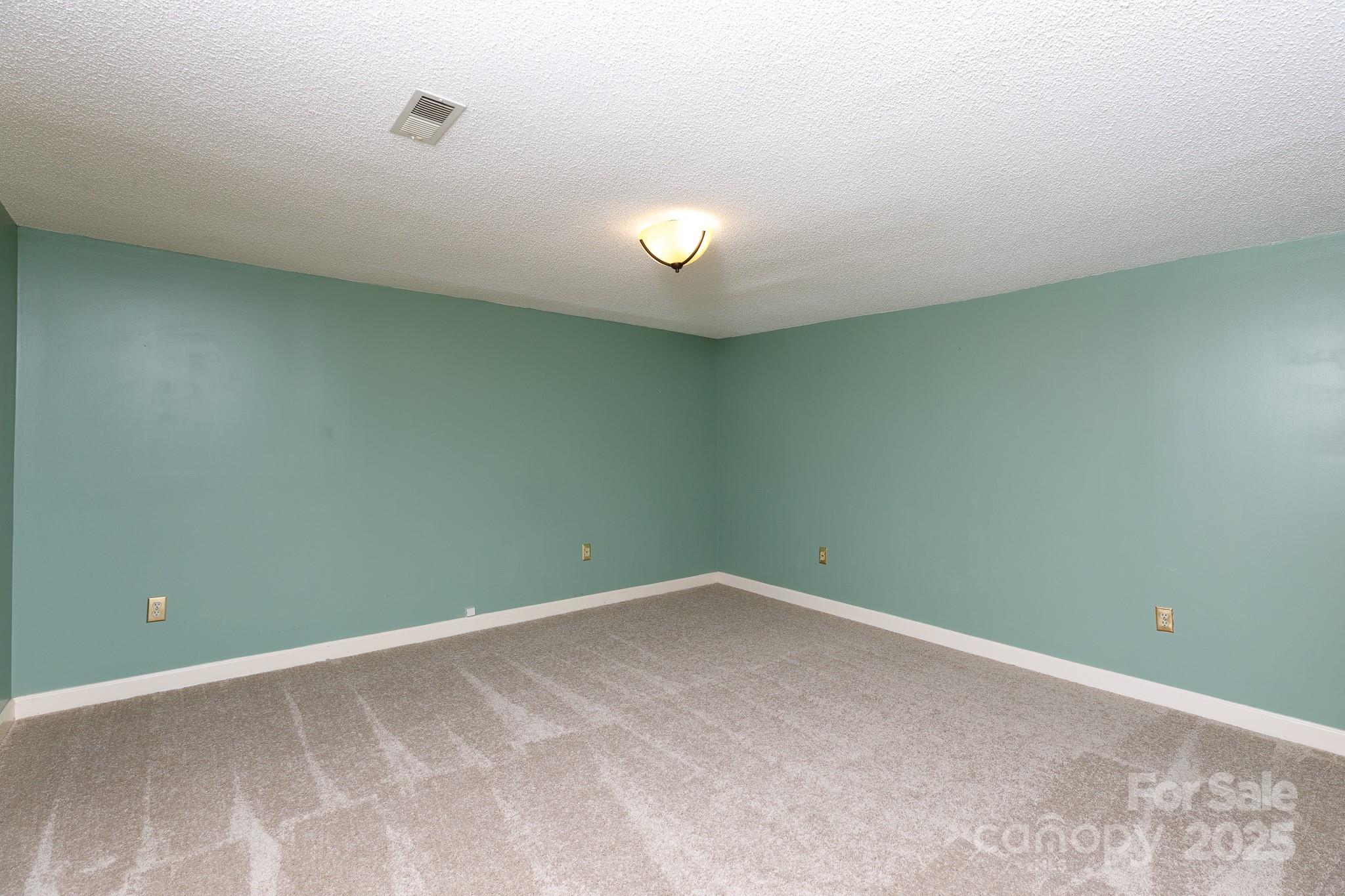 Camelot Woods - Residential