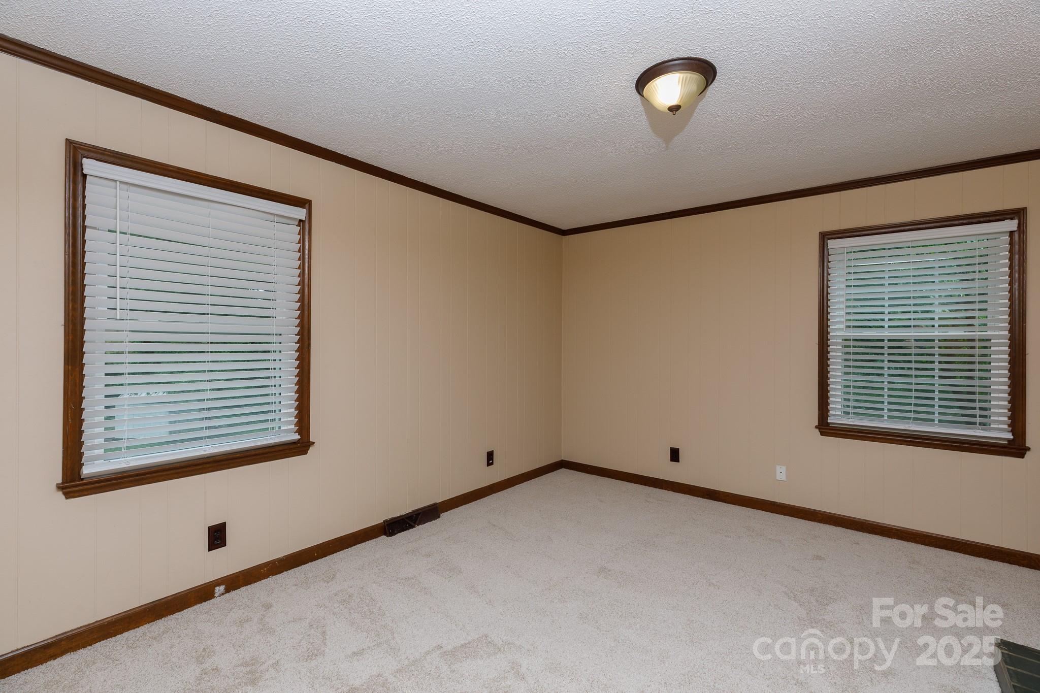 Camelot Woods - Residential