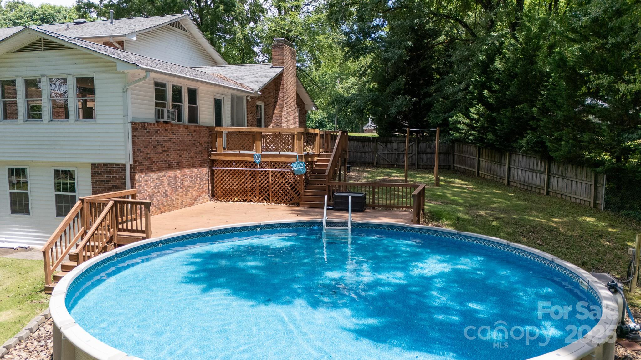 Camelot Woods - Residential