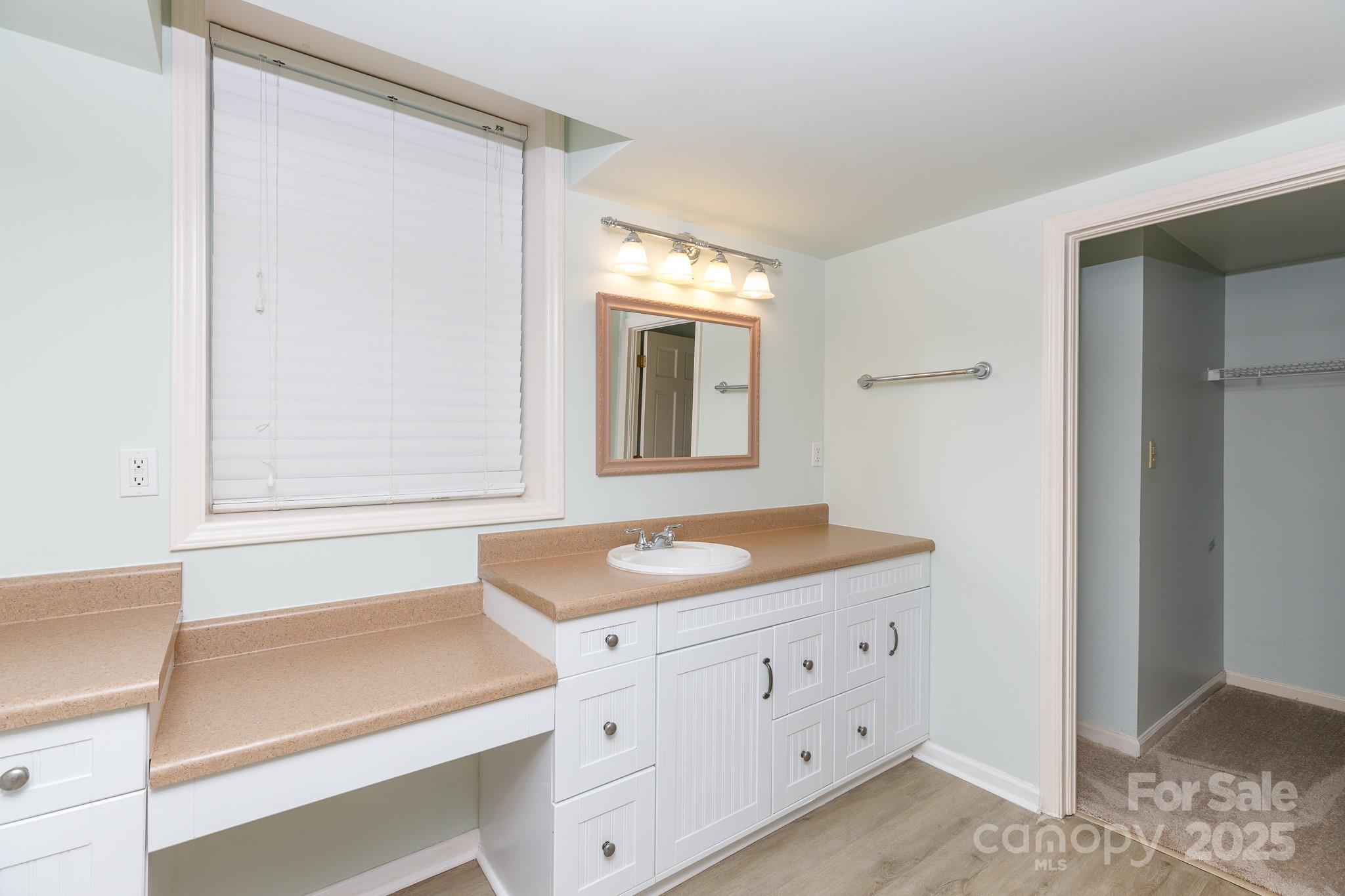 Camelot Woods - Residential