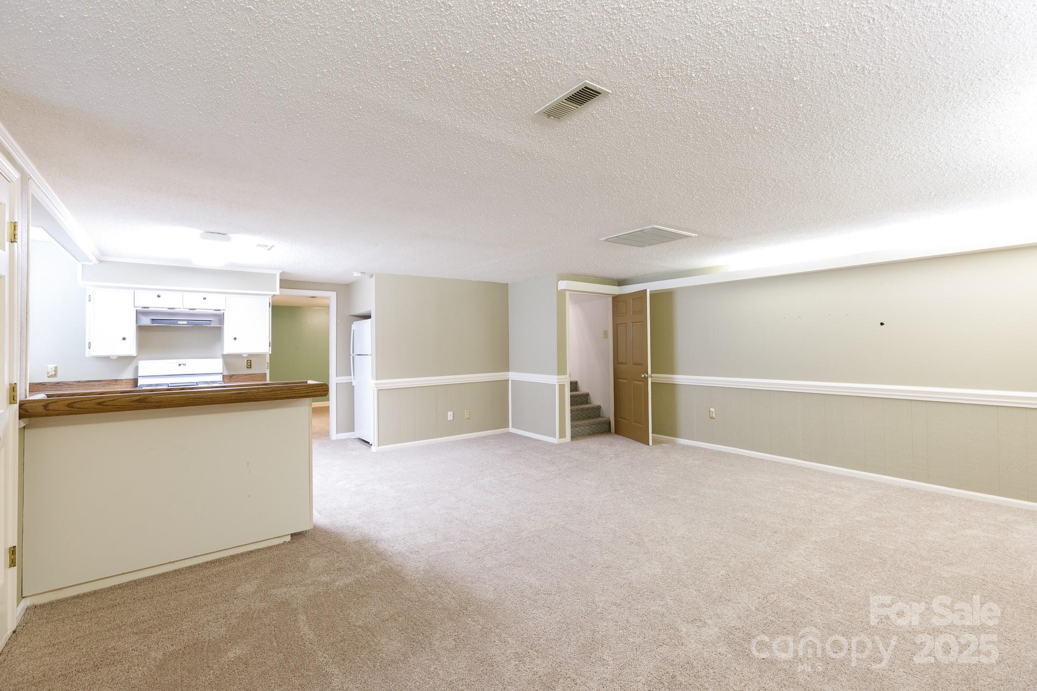 Camelot Woods - Residential