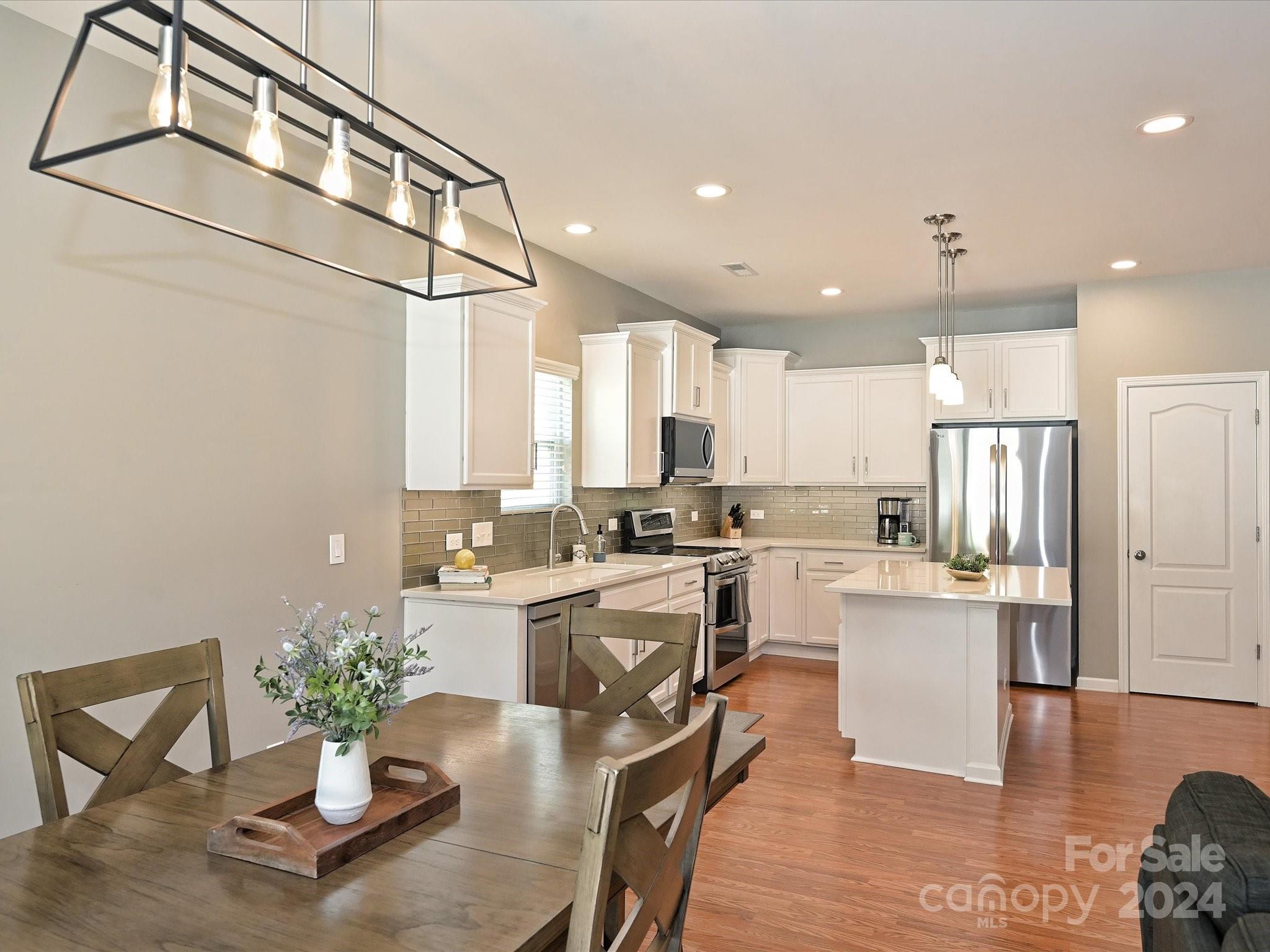 Creekshire Village - Residential