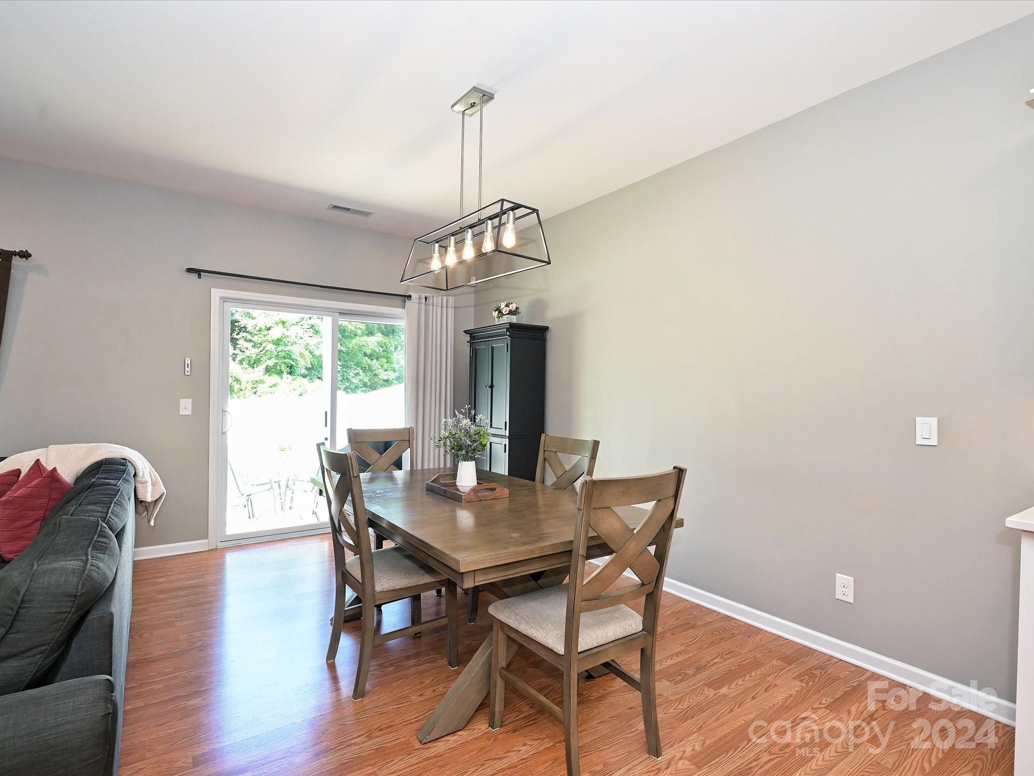Creekshire Village - Residential