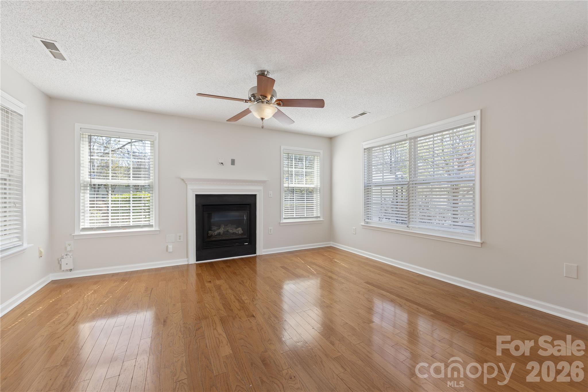 Highland Creek - Residential