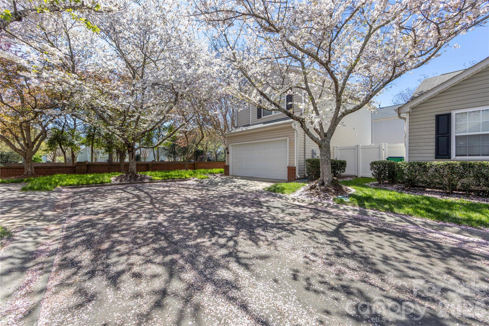 Highland Creek - Residential