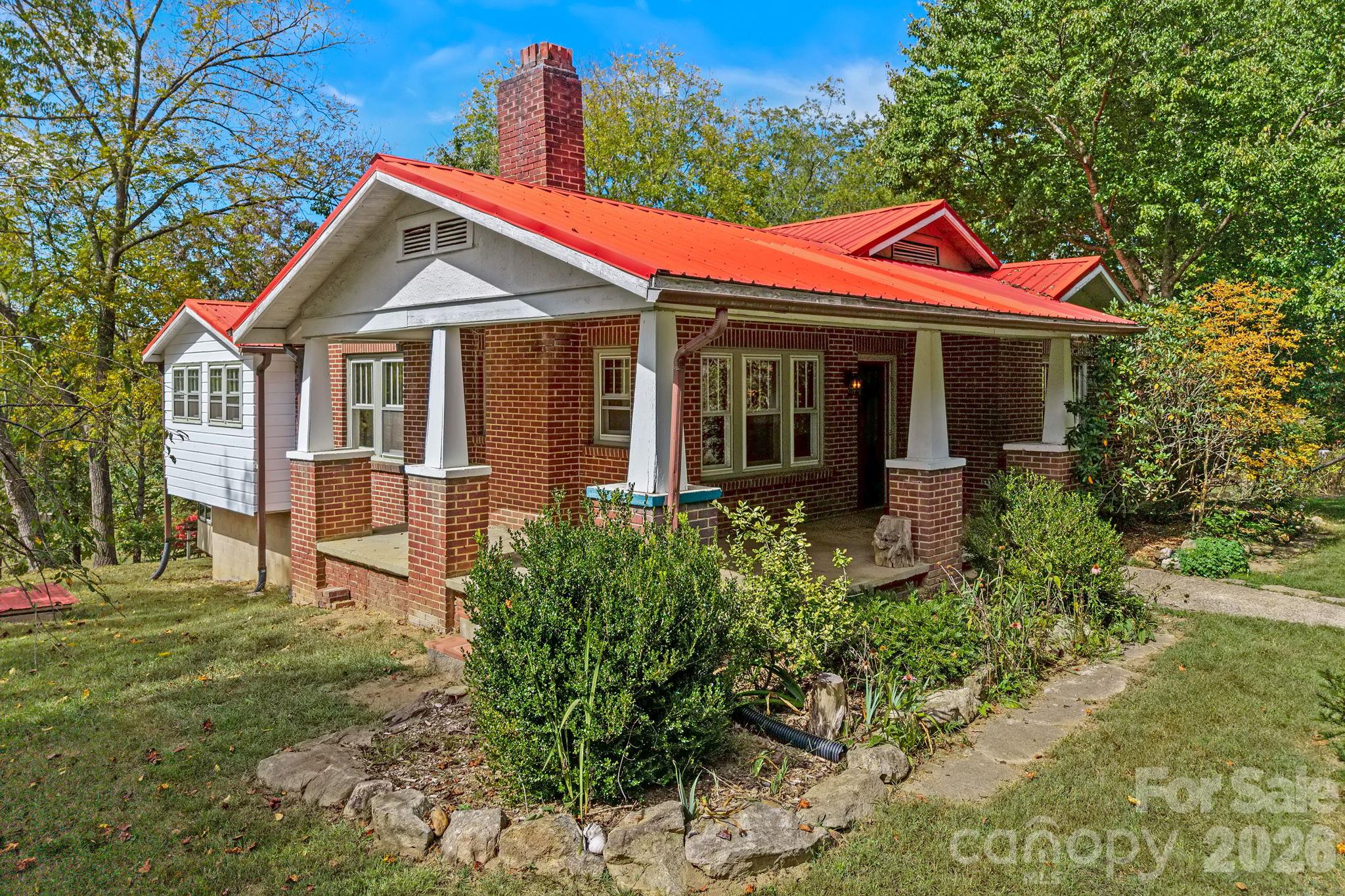 1305 Jenkins Valley Road