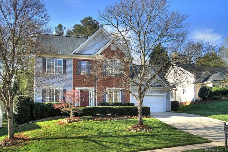 Location, Location, Location! This rare 4 bedroom home is minutes from dining and shopping galore! A fabulous open and airy floorplan, new flooring, updated kitchen with stainless steel appliances, spacious bedrooms, decorative mouldings, and peaceful, private backyard are just the start of the fantastic features of this home. Don't miss this one!