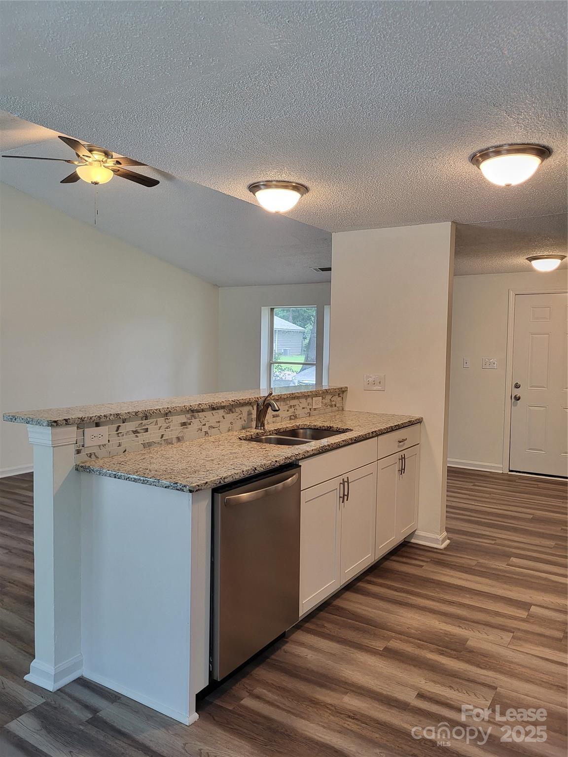 Tamaron - Residential Lease