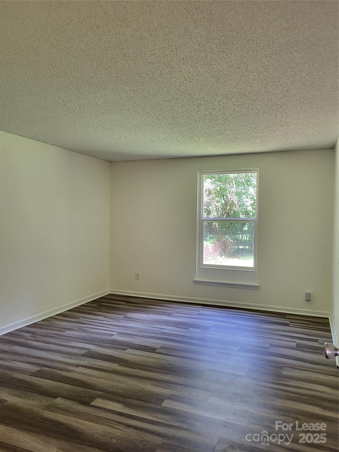 Tamaron - Residential Lease