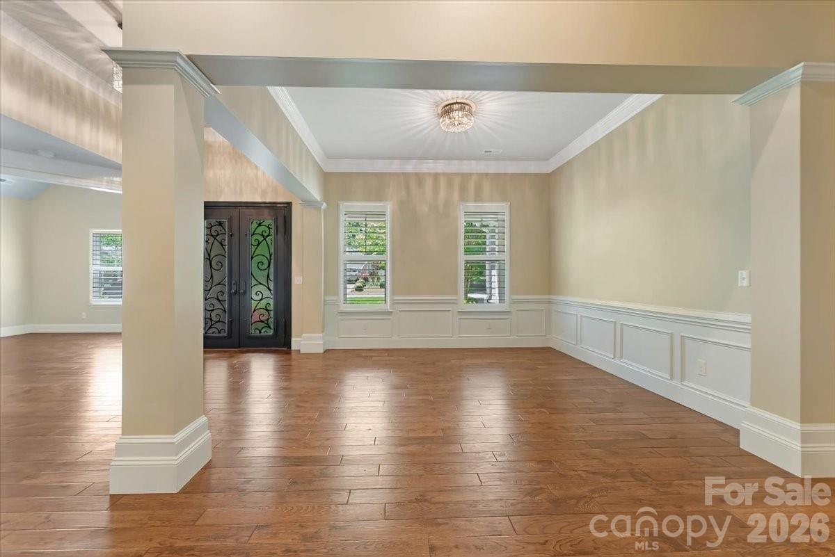 7304 Sedgebrook Drive W