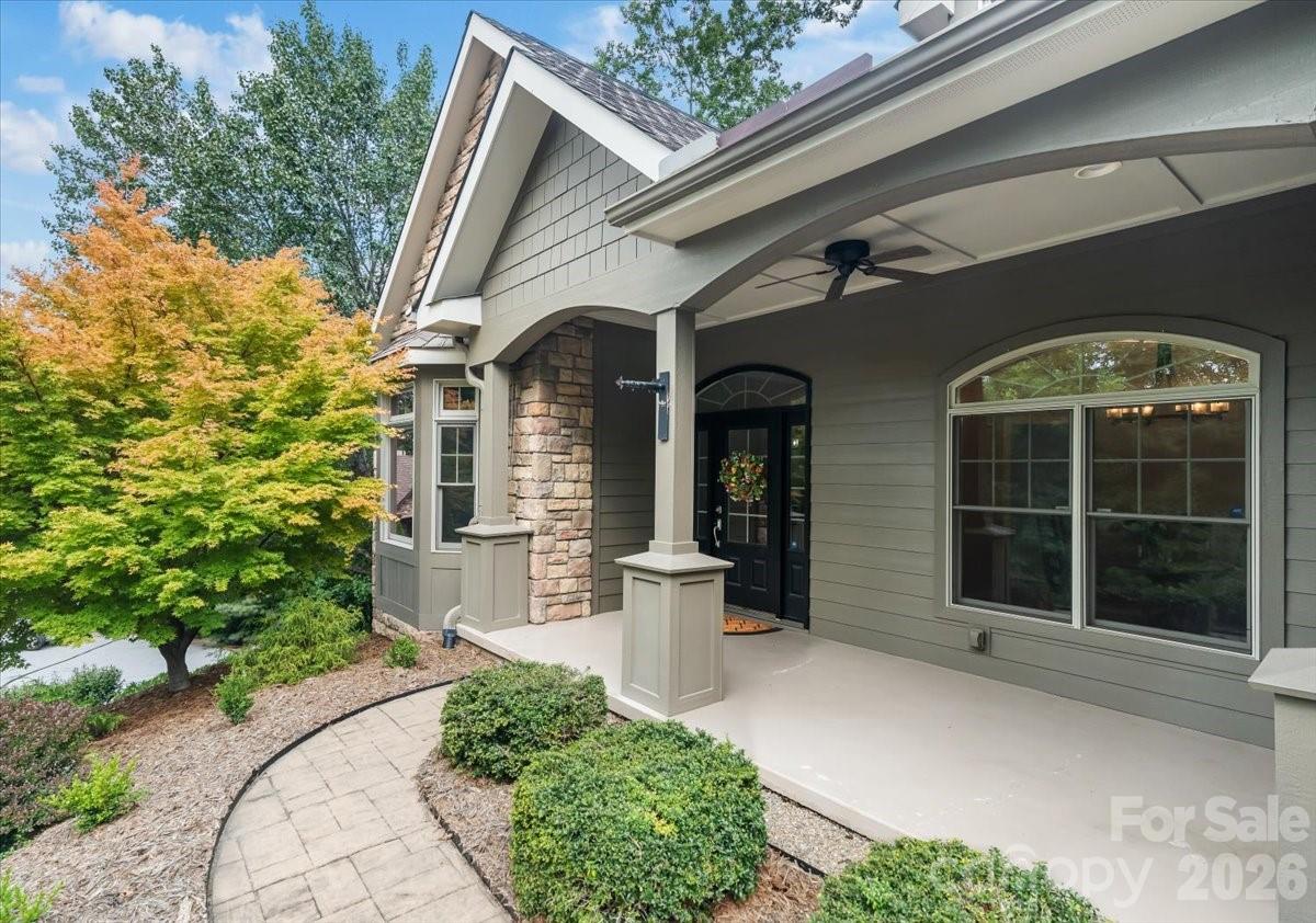 82 Wood Owl Court