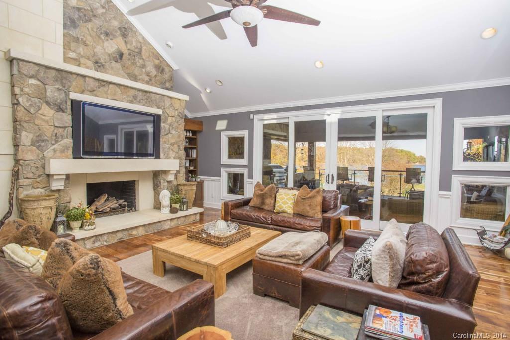 Cowans Ford Country Club - Residential