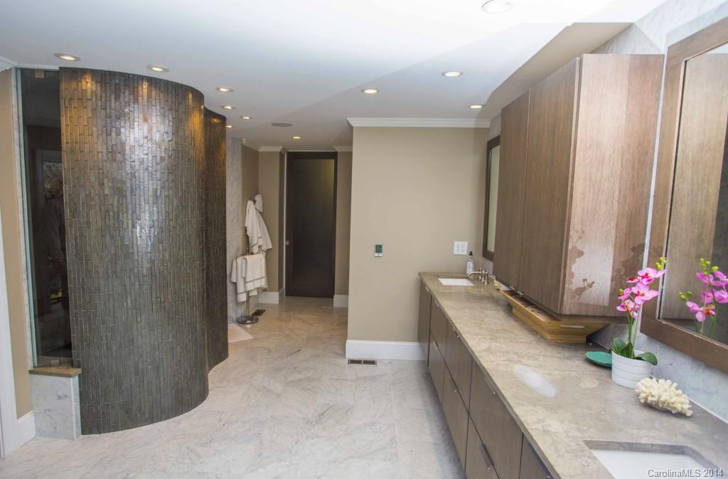 Cowans Ford Country Club - Residential