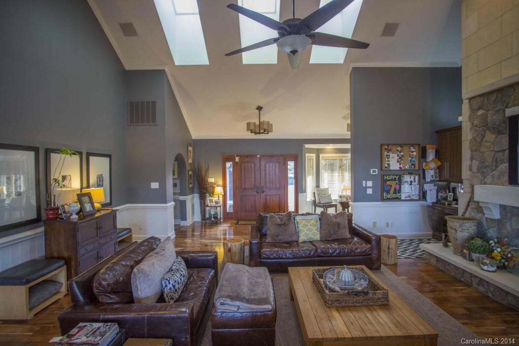 Cowans Ford Country Club - Residential