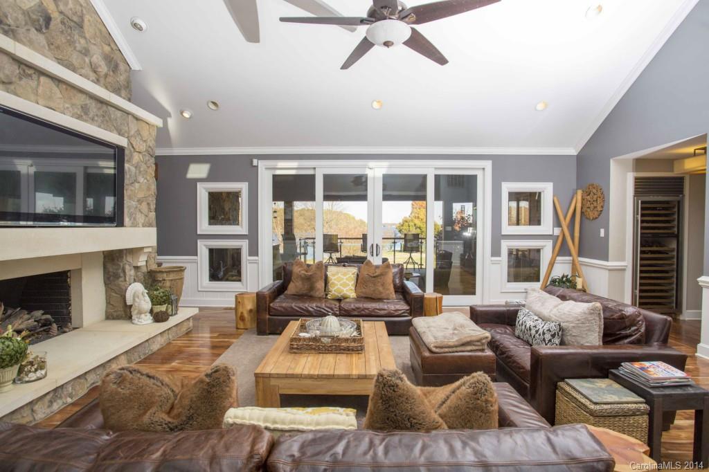 Cowans Ford Country Club - Residential