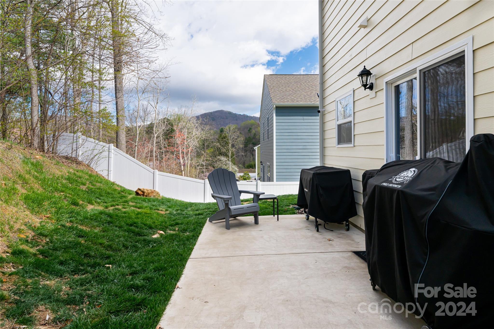 Holbrook Village - Residential