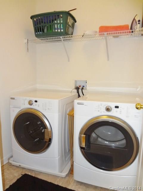 Autumn Cove At Lake Wylie - Residential