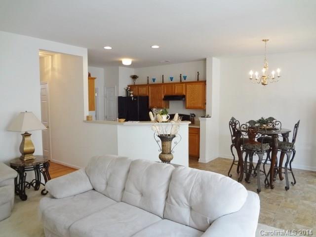 Autumn Cove At Lake Wylie - Residential