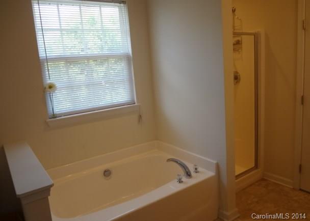 Autumn Cove At Lake Wylie - Residential