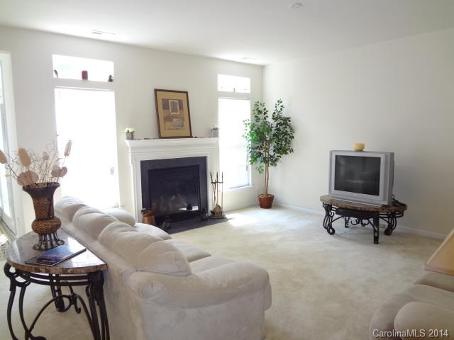 Autumn Cove At Lake Wylie - Residential