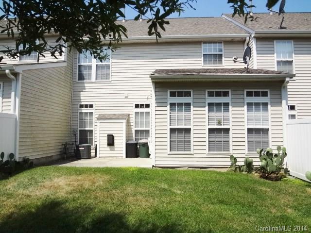 Autumn Cove At Lake Wylie - Residential