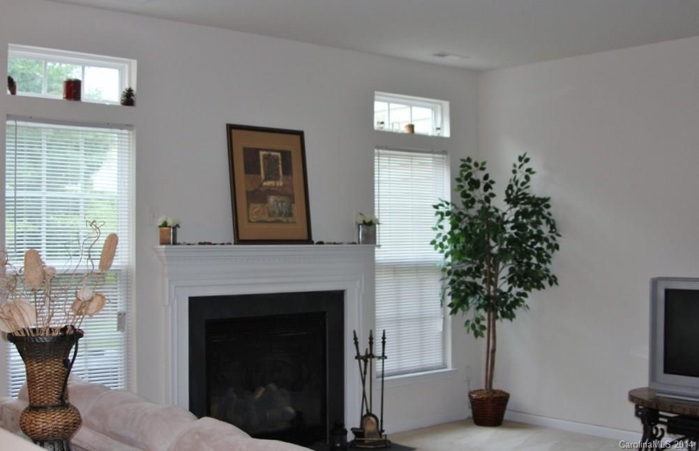 Autumn Cove At Lake Wylie - Residential