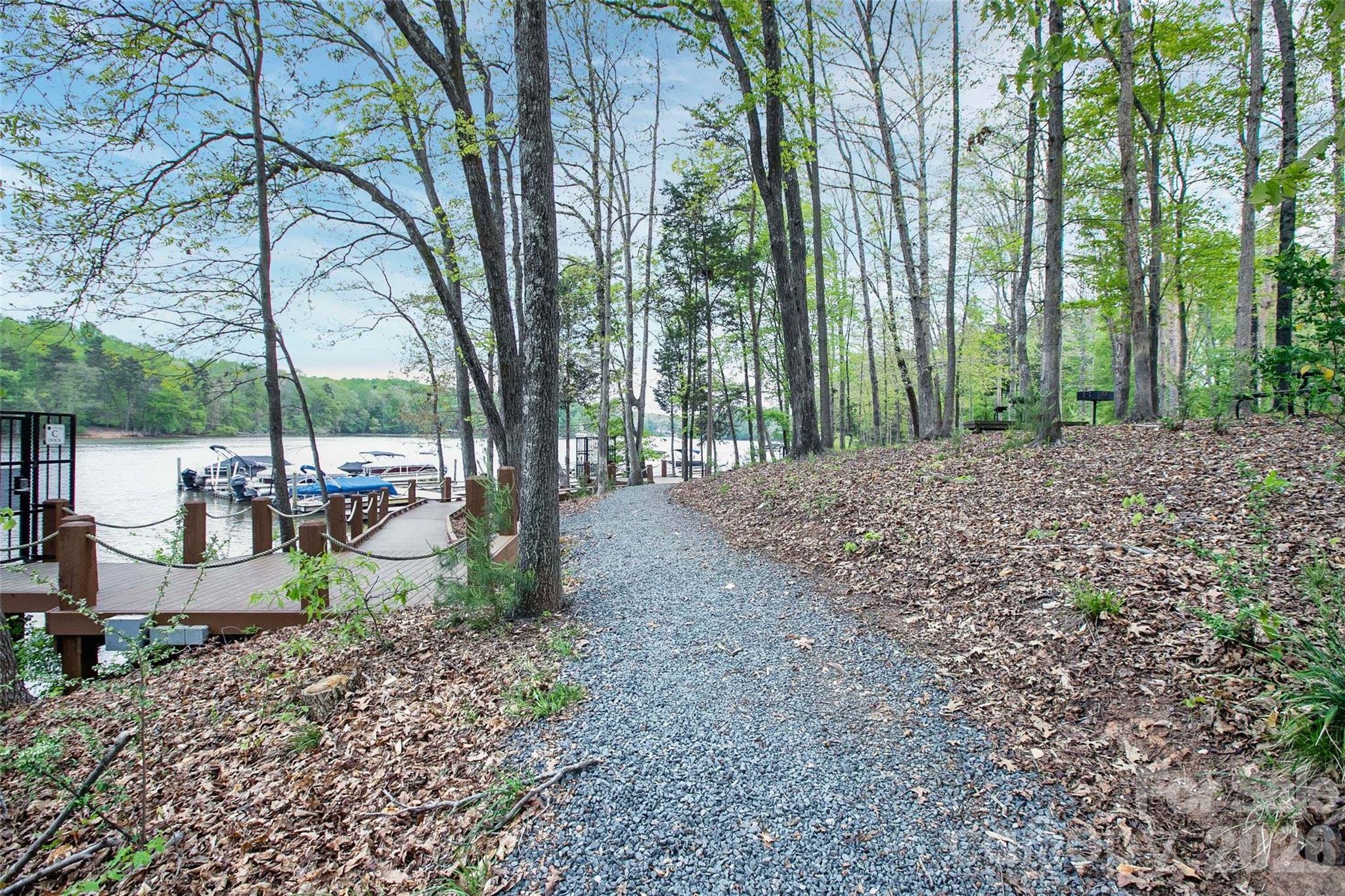 The Vineyards on Lake Wylie - Residential