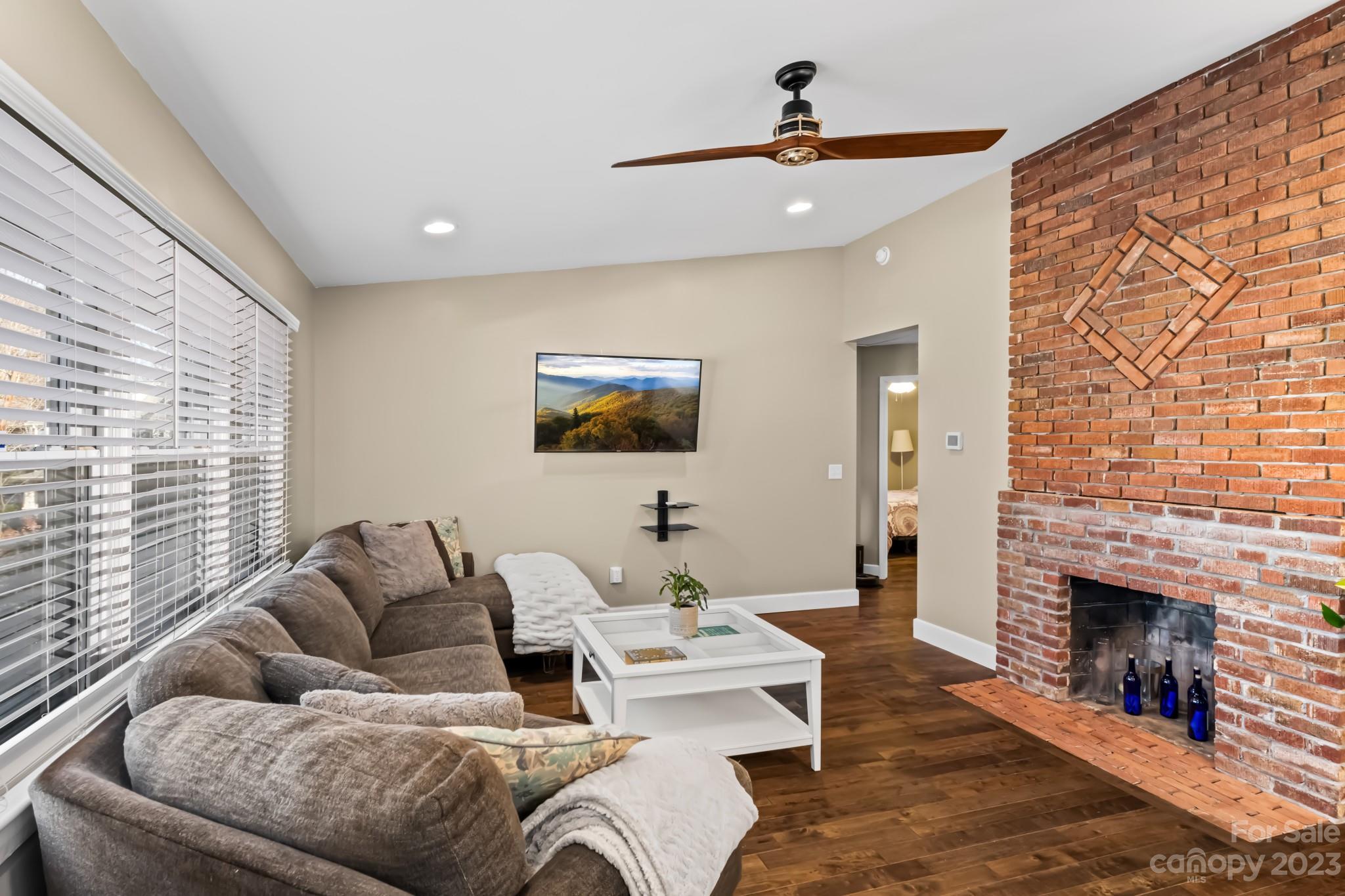 Wesley Heights - Residential