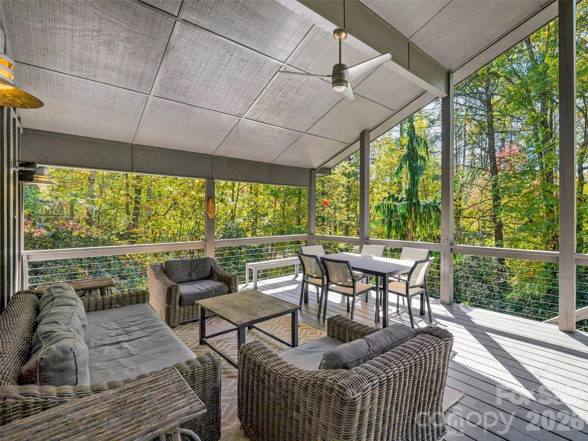 375 Robin Hood Road