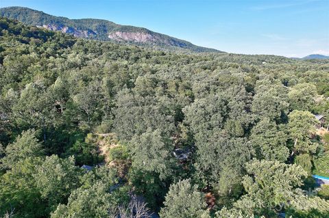 A home in Chimney Rock