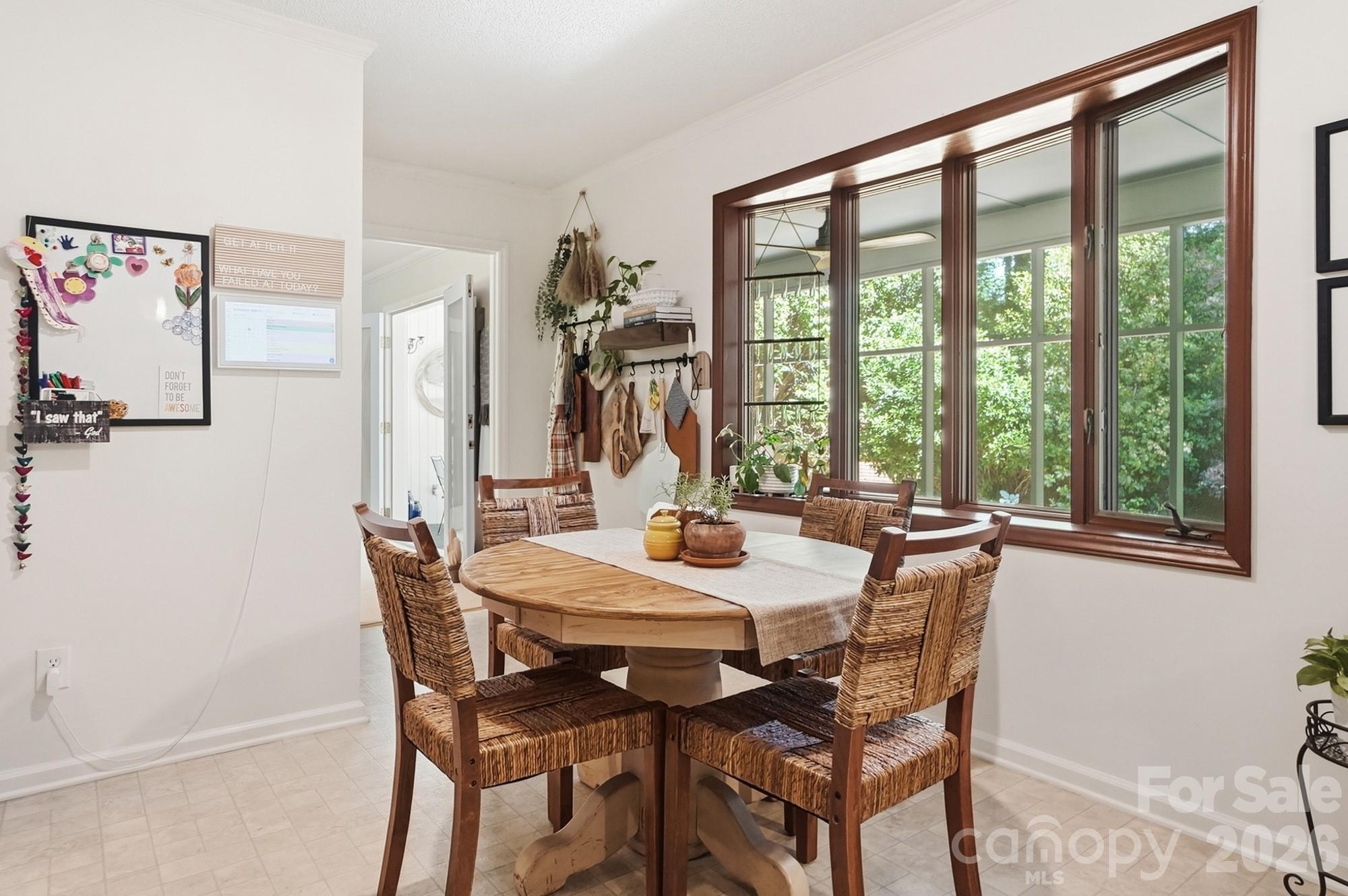 Armstrong Circle - Residential