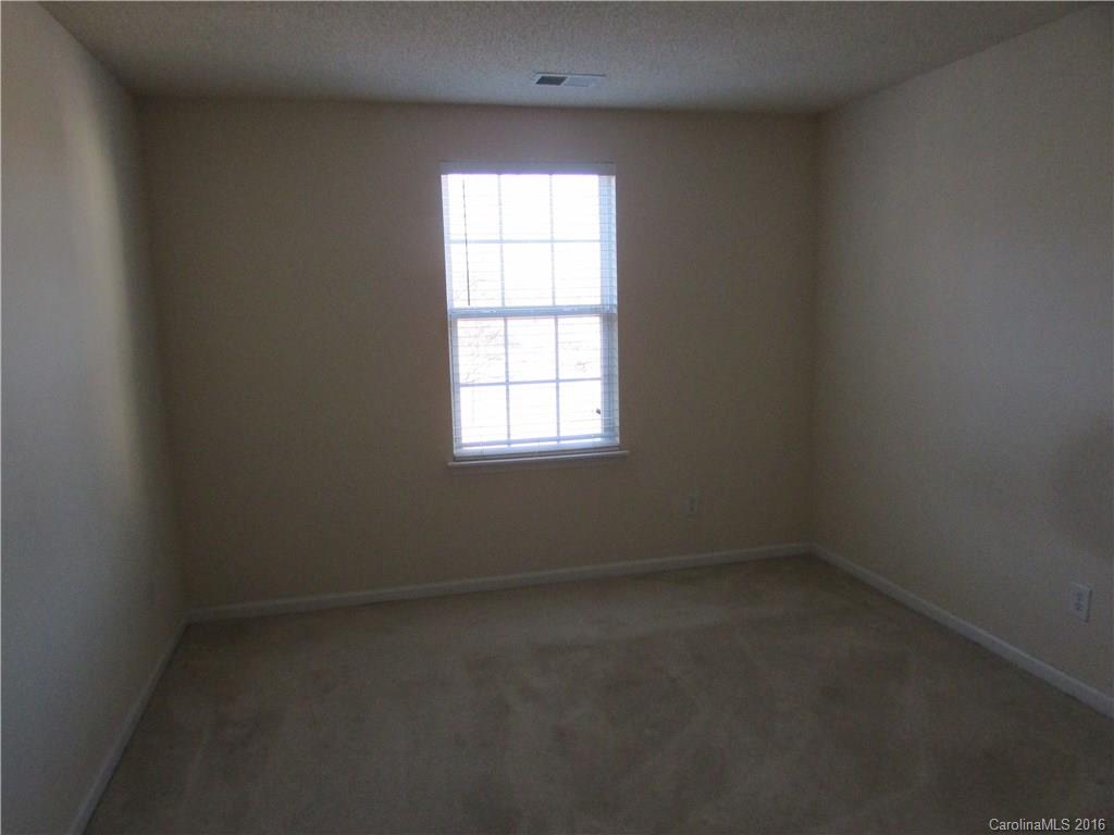 Old Stone Crossing - Residential Lease