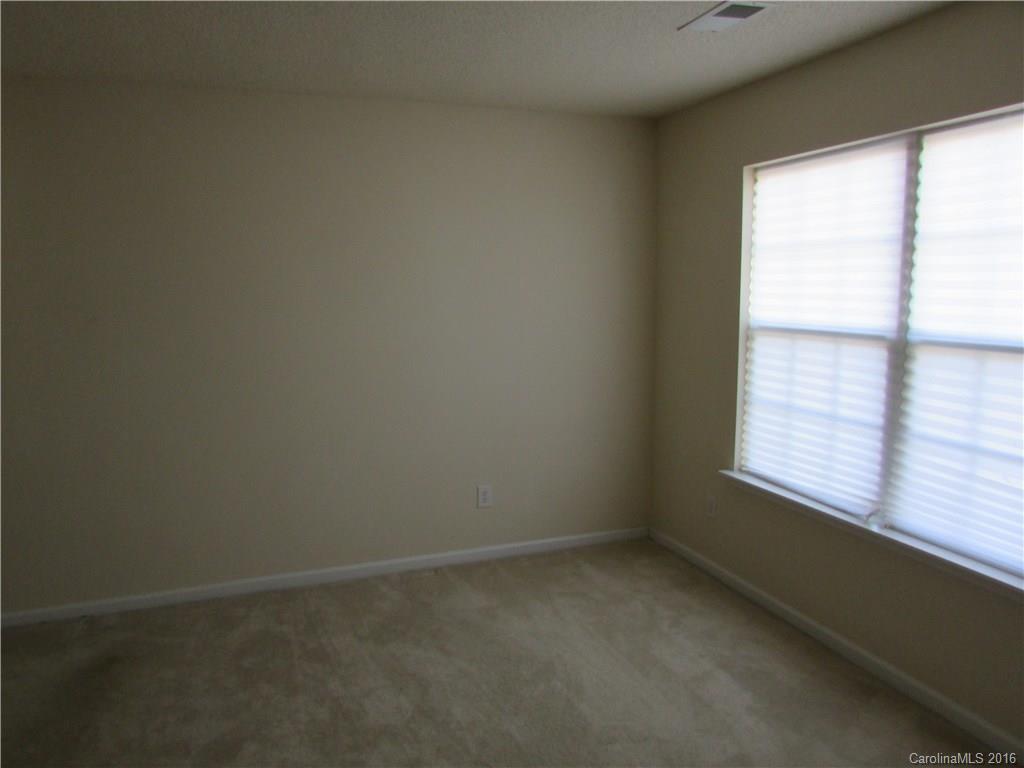 Old Stone Crossing - Residential Lease