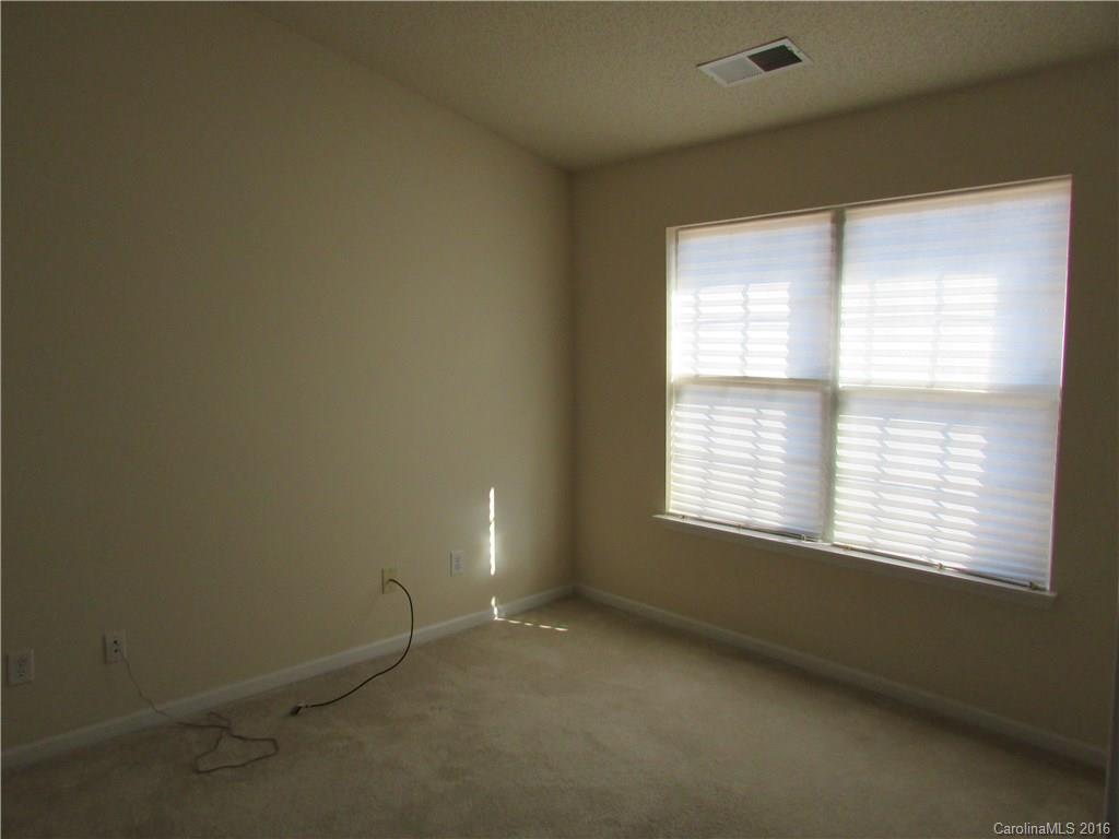 Old Stone Crossing - Residential Lease