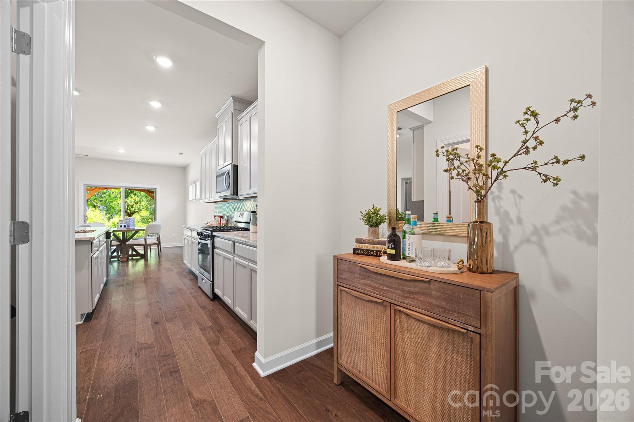 1041 Amberley Crossing Drive