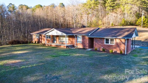 133 Harmony Hill Sylva NC 28725