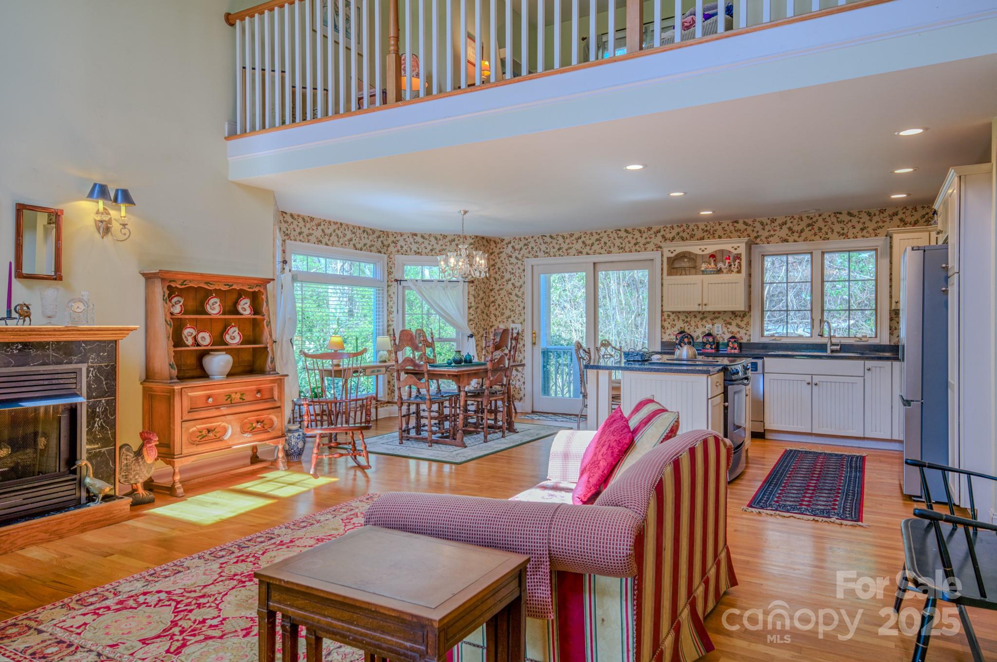 161 Hamburg Mountain Road