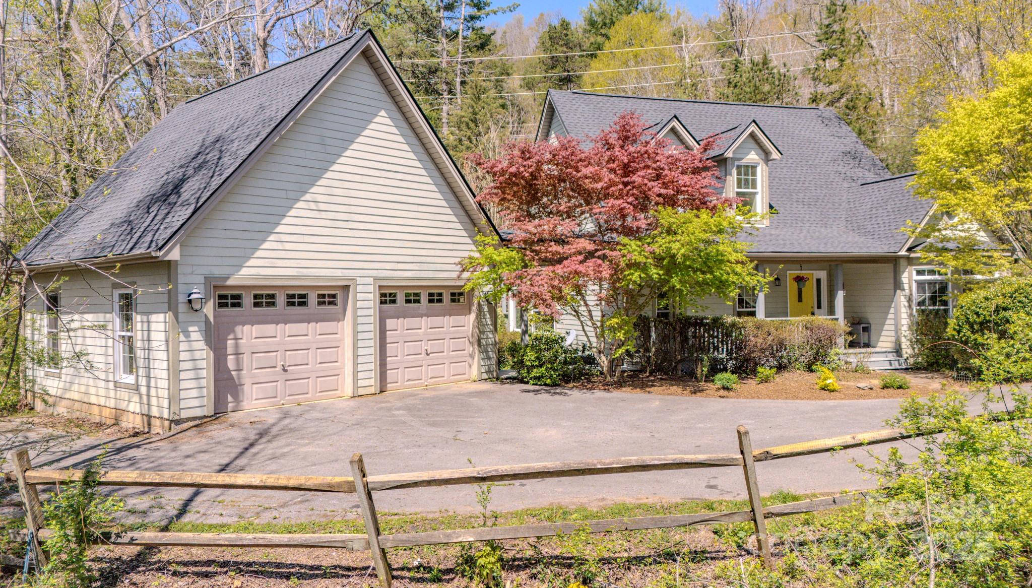 161 Hamburg Mountain Road