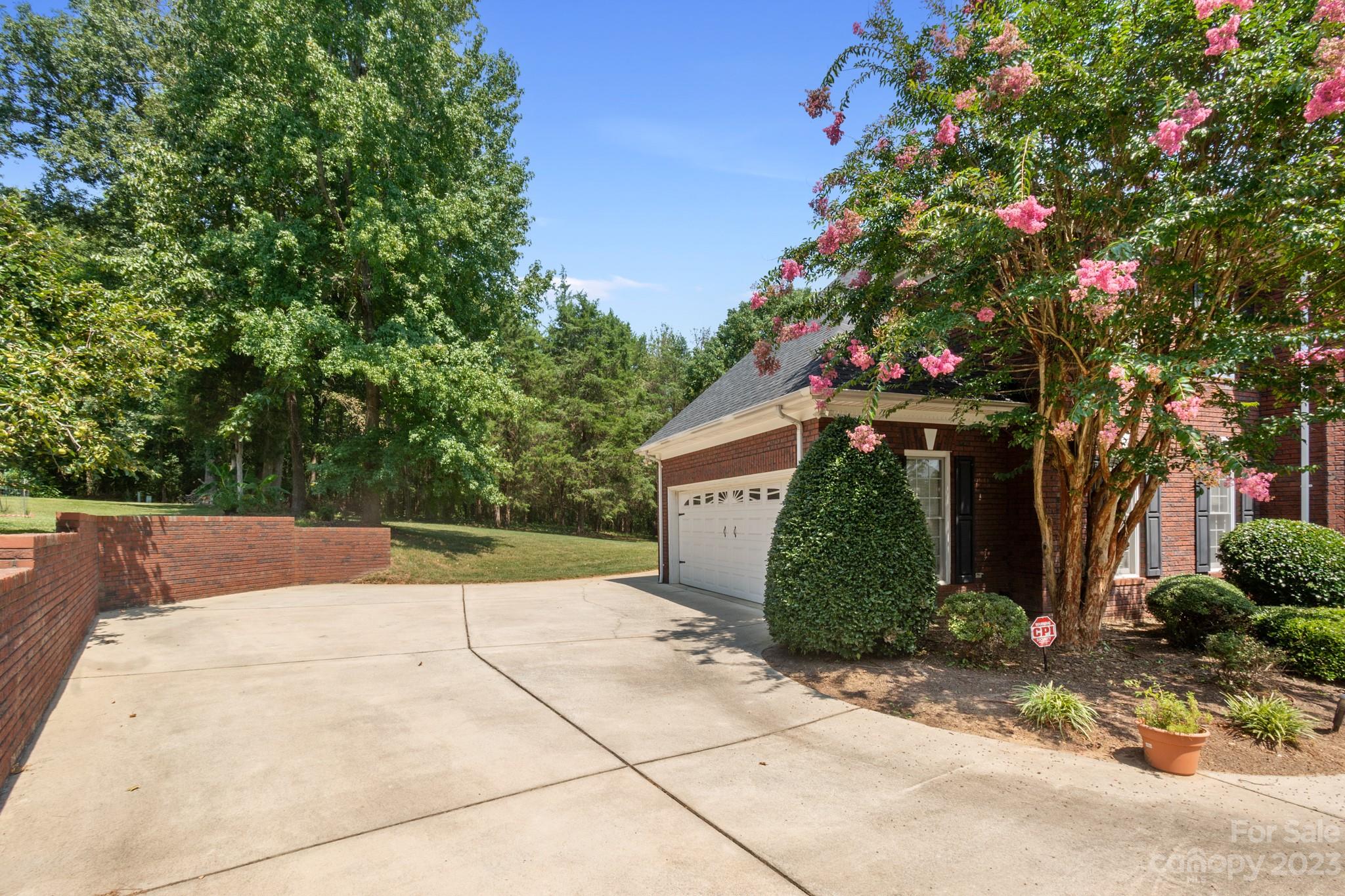 Britley - Residential