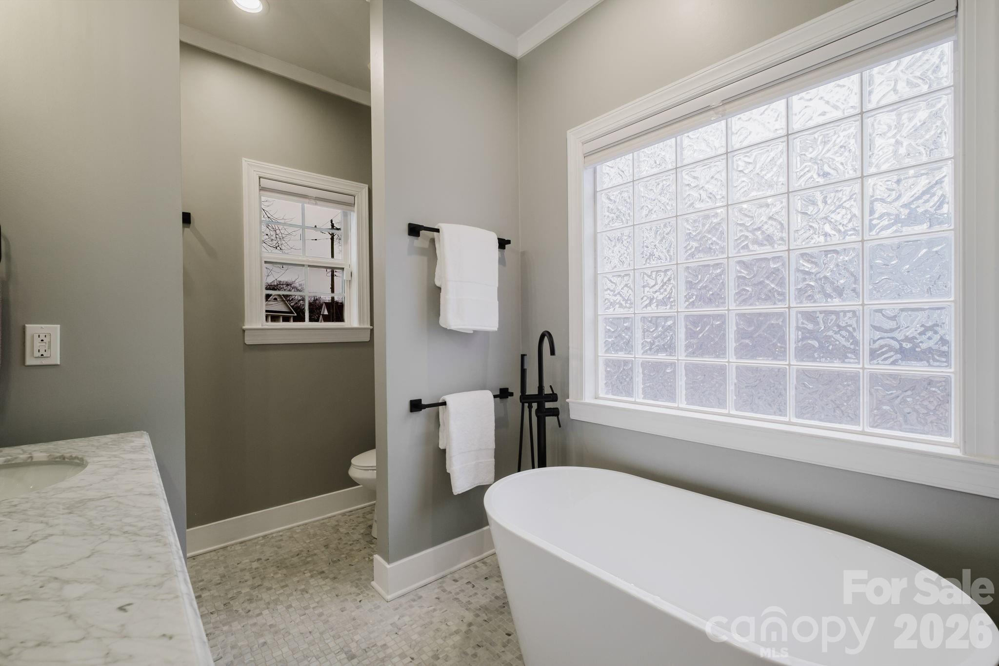 Villa Heights - Residential