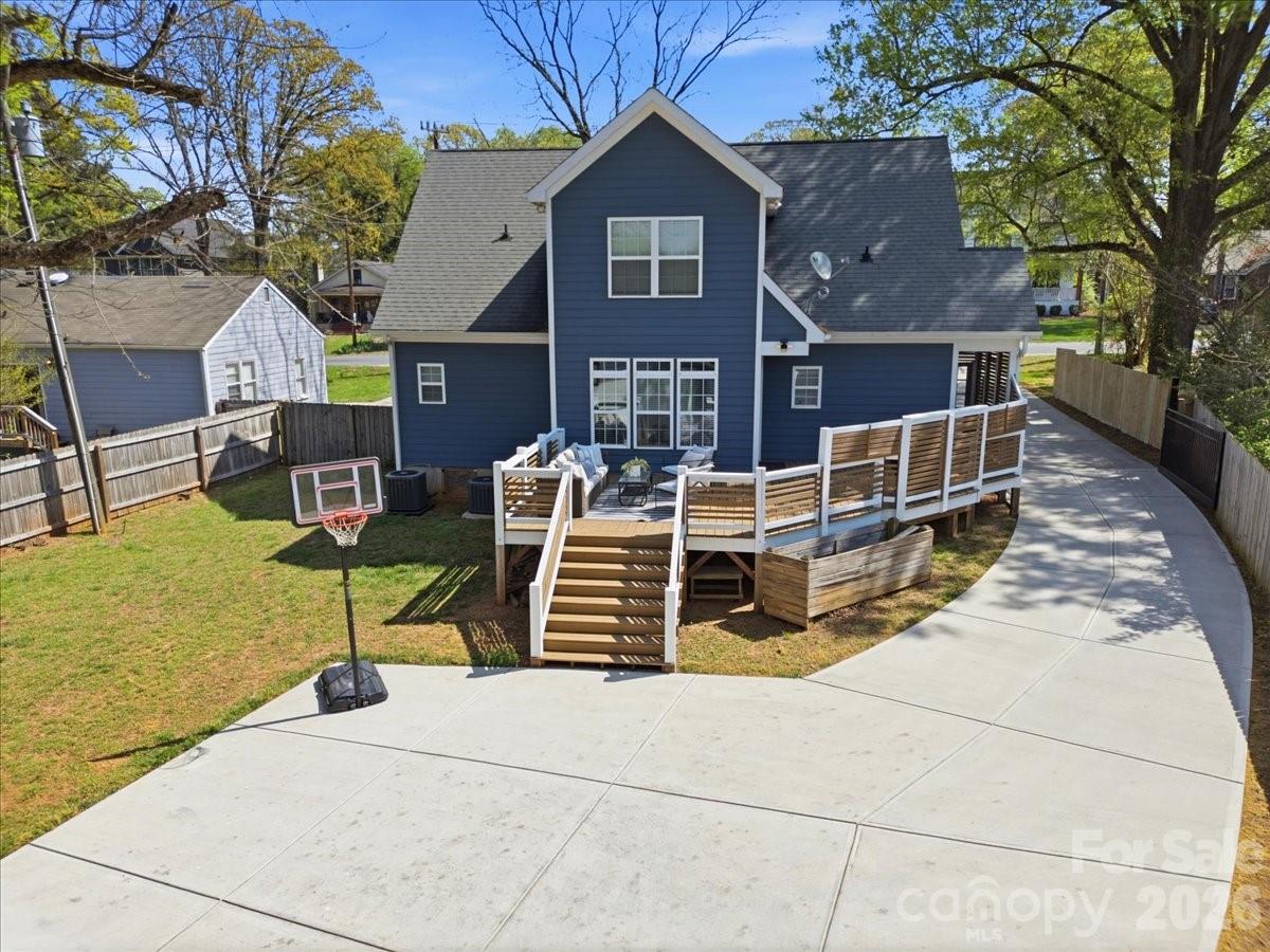 Villa Heights - Residential