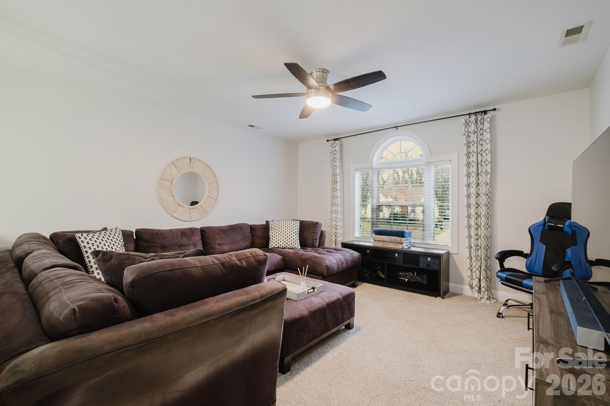 Villa Heights - Residential