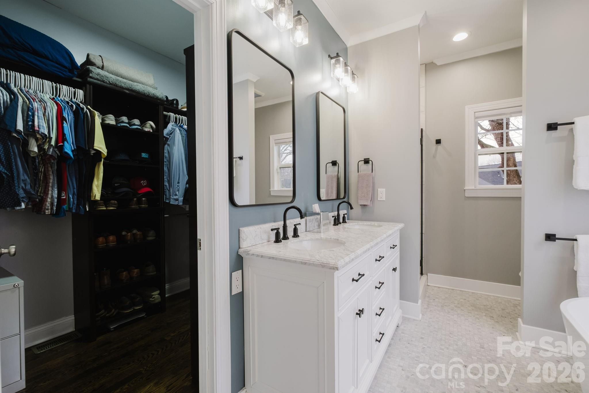 Villa Heights - Residential