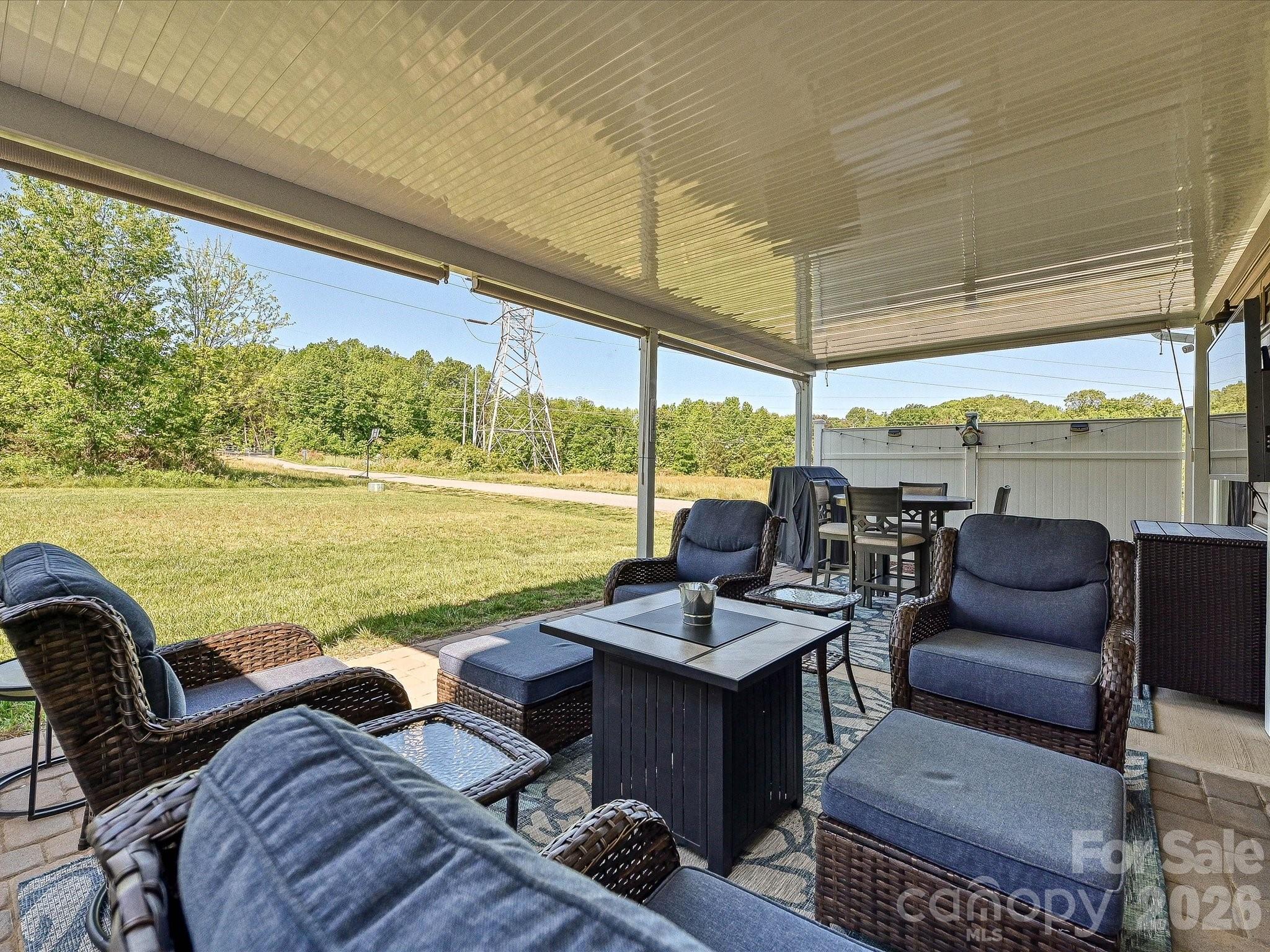 Mariners Pointe at Smithstone - Residential