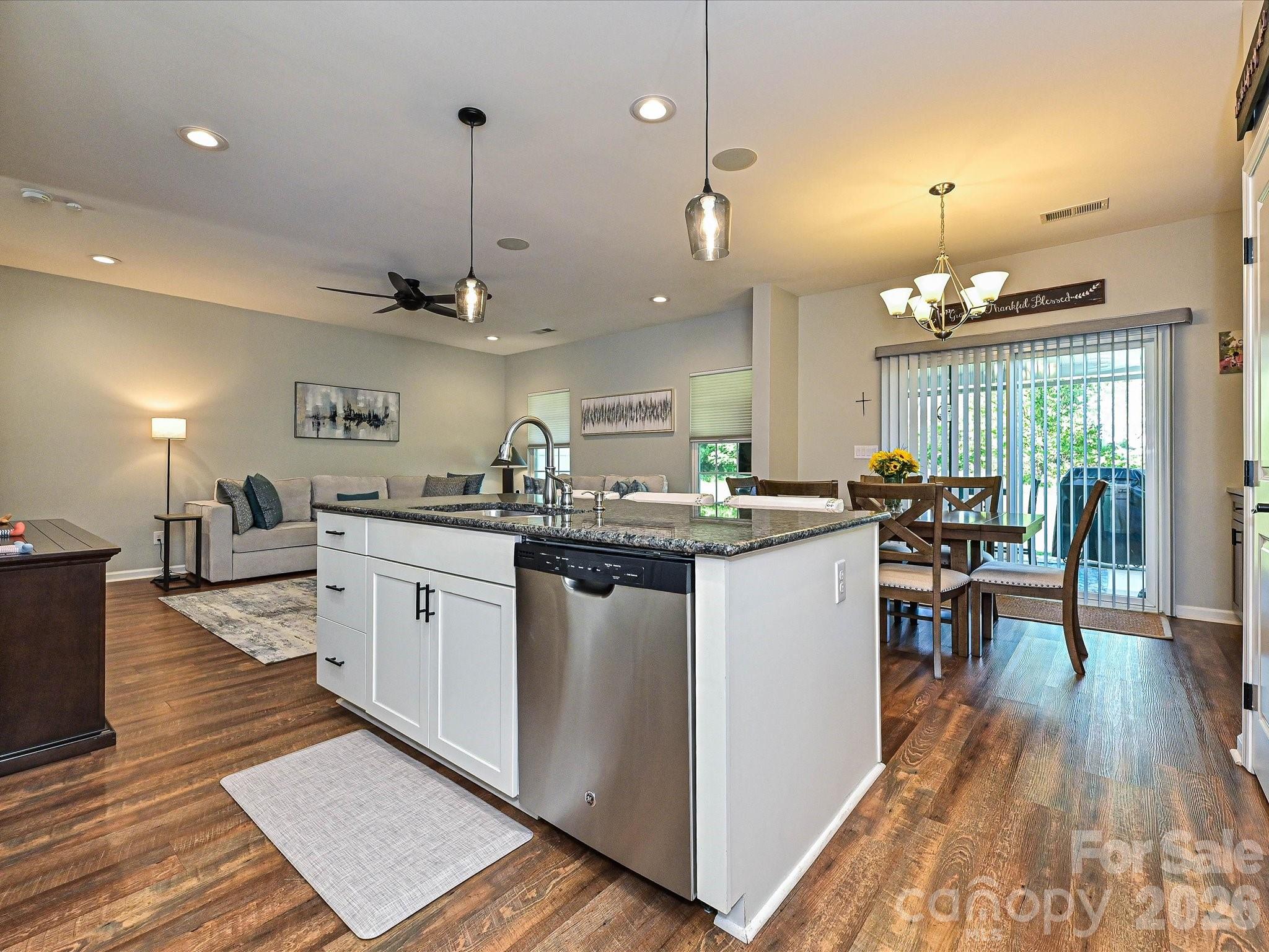 Mariners Pointe at Smithstone - Residential